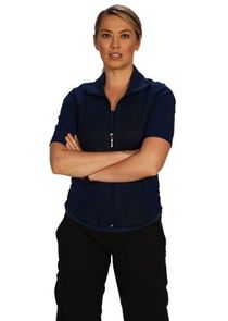 Naomi Snieckus
as Bobbi