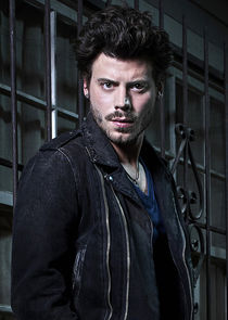 François Arnaud
as Manfred Bernardo