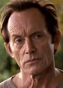 Lance Henriksen
as Frank Black