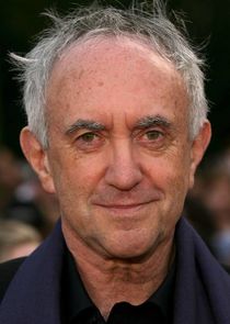 Jonathan Pryce
as David Cartwright