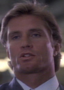 Antony Hamilton
as Max Harte