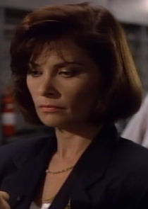 Jane Badler
as Shannon Reed