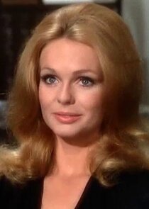 Lynda Day George
as Lisa Casey