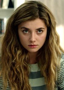 Giorgia Whigham
as Amy Bendix