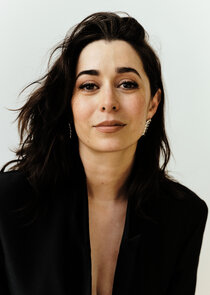 Cristin Milioti
as Hazel Green-Gogol