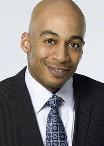 James Lesure
as Alonzo Pope