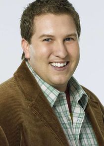 Nate Torrence
as Roman Cohen
