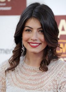 Alessandra Mastronardi
as Francesca