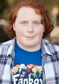 Tucker Albrizzi
as Walt