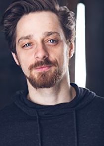 Robbie Tann
as Billy Ross