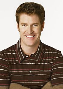 Jamie Kaler
as Mike Callahan