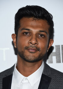 Utkarsh Ambudkar
as Chikku