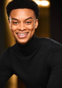 Tré Boyd
as Titus Dunkerson