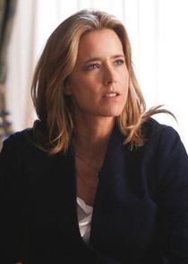 Téa Leoni
as Elizabeth Adams McCord