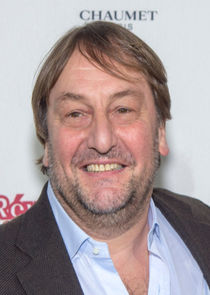 Patrick d'Assumçao
as Pére Xavier