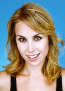 Siobhan Murphy
as Patsy