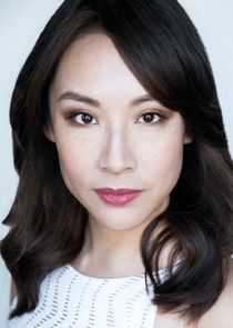 Elizabeth Ho
as Joy Quinn