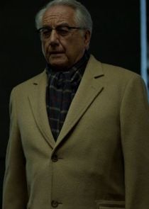 Bob Gunton
as Leland Owlsley