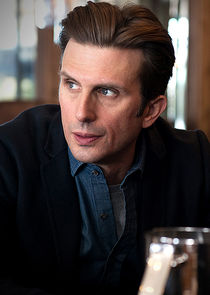 Frederick Weller
as Eric Neill