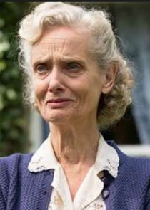 Barbara Marten
as Mrs. McKelvie