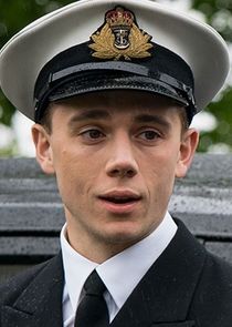 Calam Lynch
as Gordon Wilson