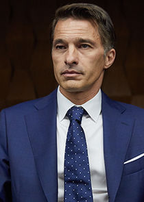 Olivier Martinez
as Ed Grann