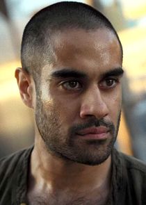 Sacha Dhawan
as Davos / Steel Serpent