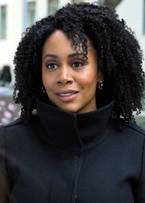 Simone Missick
as Mercedes 