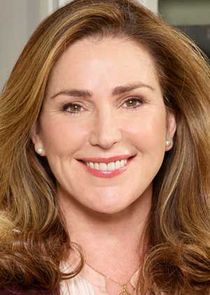 Peri Gilpin
as Principal Christine Taylor