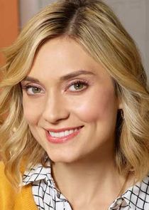 Spencer Grammer
as Ashleigh Fellows