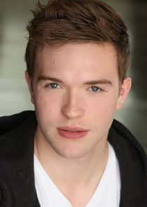 Nathaniel Ashton
as Ben Hallowell