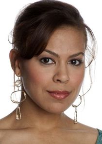 Toni Trucks
as Cyndi Vega