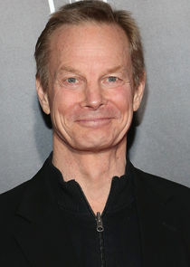 Bill Irwin
as Dr. Buck Tierney