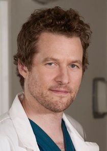 James Tupper
as Dr. Chris Sands
