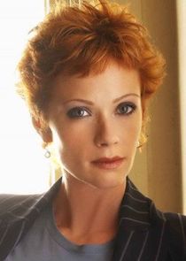 Lauren Holly
as Director Jennifer 