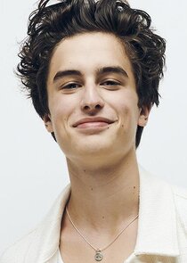 Peter Dager
as Santi Wheeler