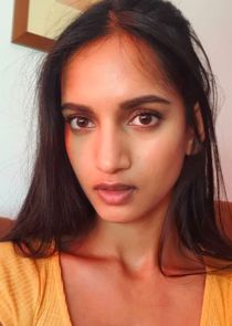 Amita Suman
as Claudette Caron