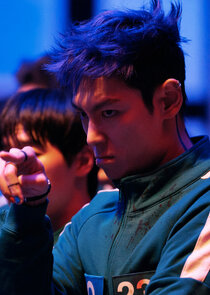 T.O.P
as Choi Soo Bong