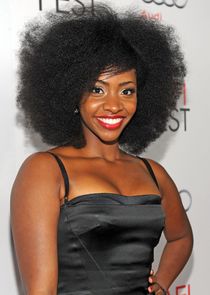 Teyonah Parris
as Carla Owens