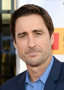 Luke Wilson
as JD Campbell