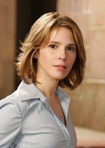 Sabrina Lloyd
as Terry Lake