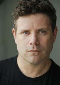 Sean Astin
as Ed