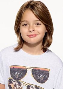 Mace Coronel
as Dicky Harper