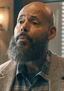 Maurice Dean Wint
as August Ripley