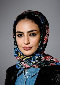 Medalion Rahimi
as Special Agent Fatima Namazi