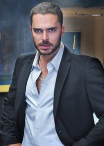 Manolo Cardona
as Eduardo Mendoza