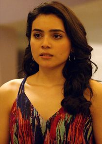 Andrea Londo
as Maria Salazar