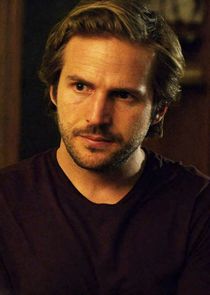 Michael Stahl-David
as Chris Feistl