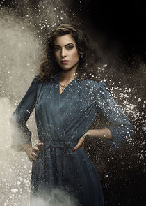 Stephanie Sigman
as Valeria Velez