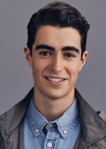 Aidan Gemme
as Jacob